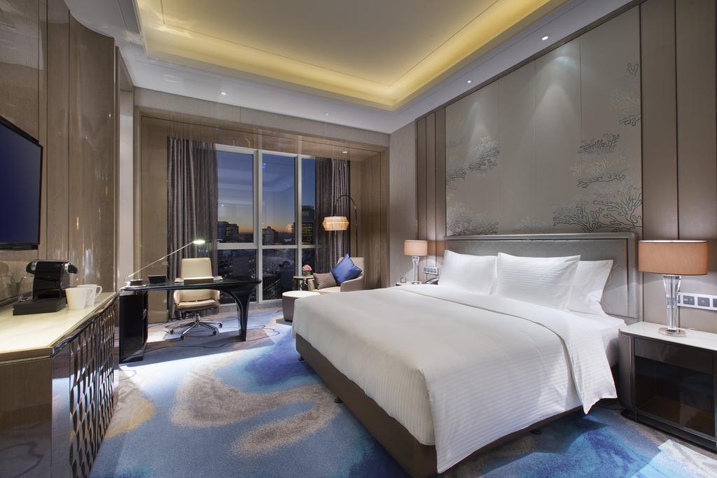 Pullman Yantai Center Otel Oda fotoğraf